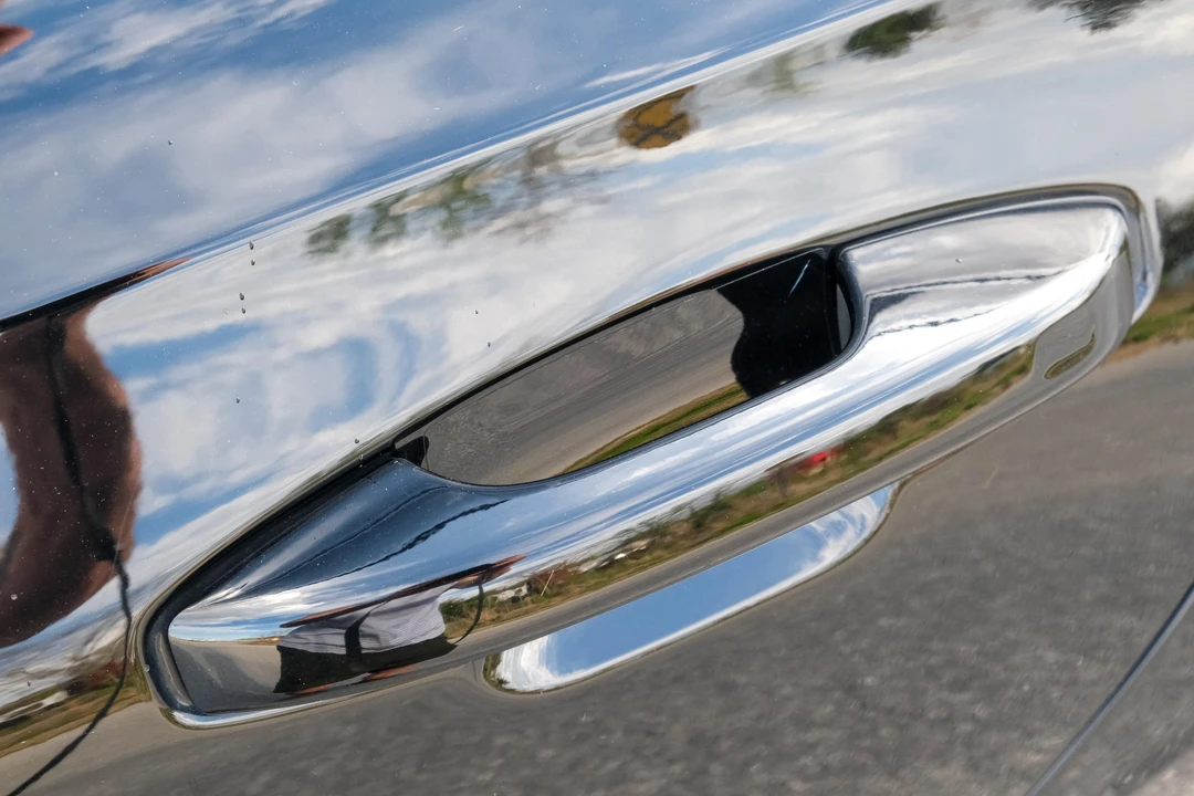 2020 Volvo V60 2nd Gen - Image 19 of 31