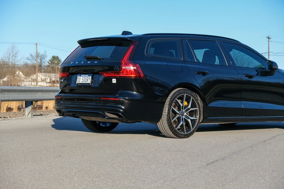 2020 Volvo V60 2nd Gen - Image 24 of 31