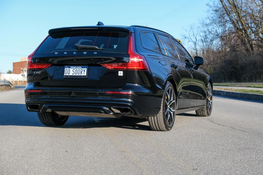 2020 Volvo V60 2nd Gen - Image 11 of 31
