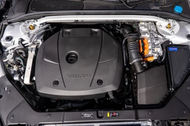 2020 Volvo V60 2nd Gen - Image 6 of 8