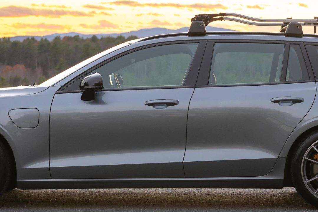 2020 Volvo V60 2nd Gen - Image 18 of 31