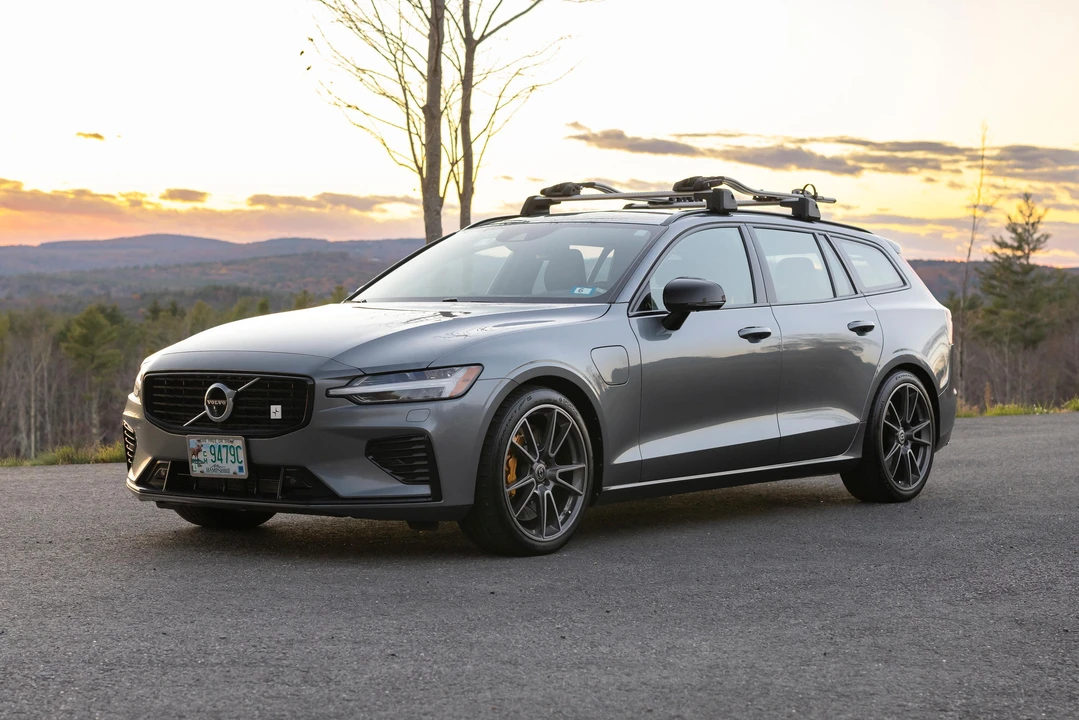 2020 Volvo V60 2nd Gen - Image 7 of 31