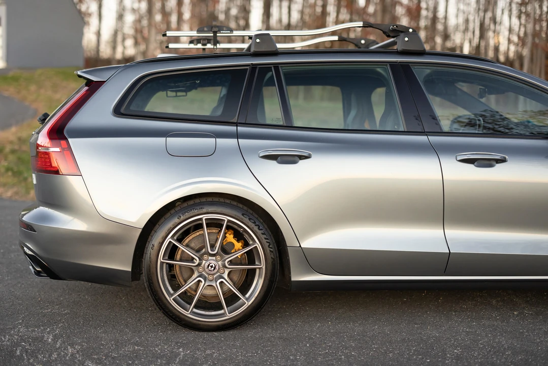 2020 Volvo V60 2nd Gen - Image 21 of 31