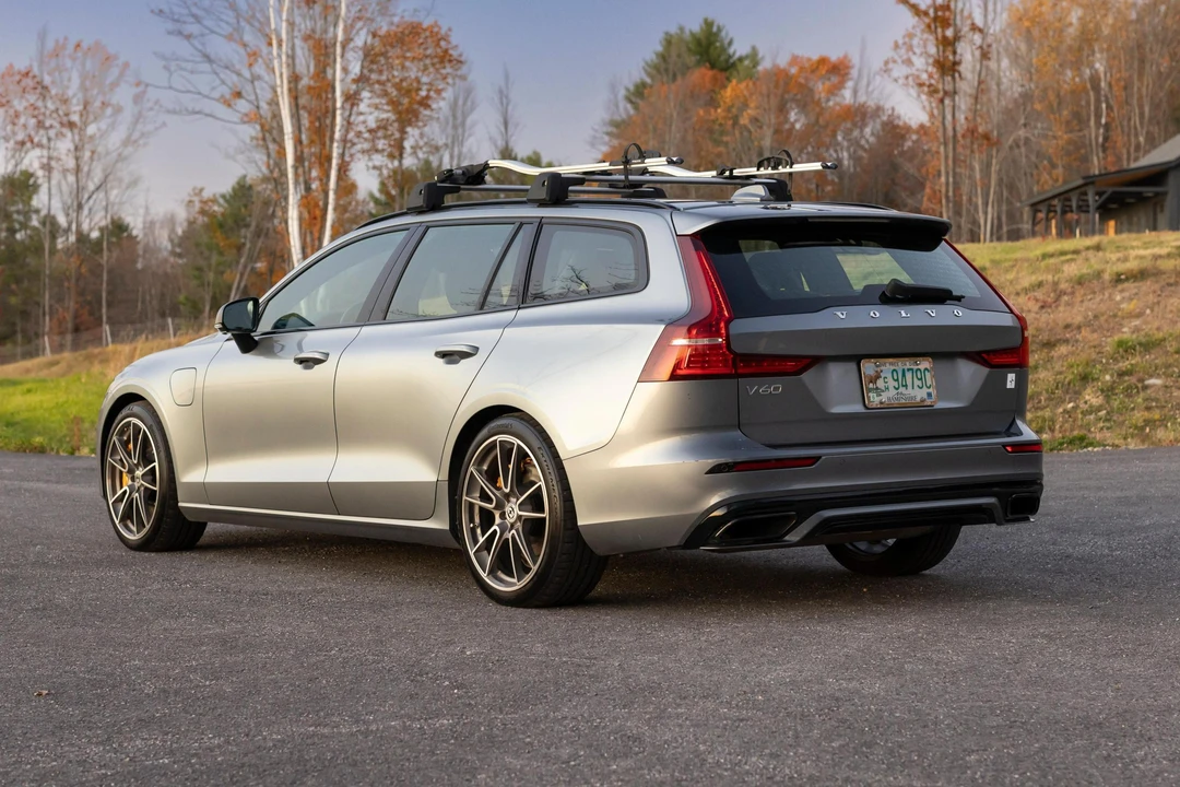 2020 Volvo V60 2nd Gen - Image 4 of 31
