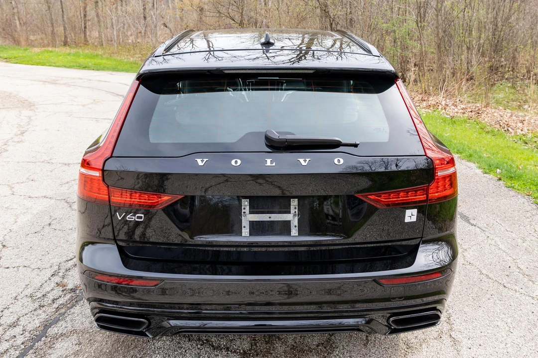 2020 Volvo V60 2nd Gen - Image 5 of 31