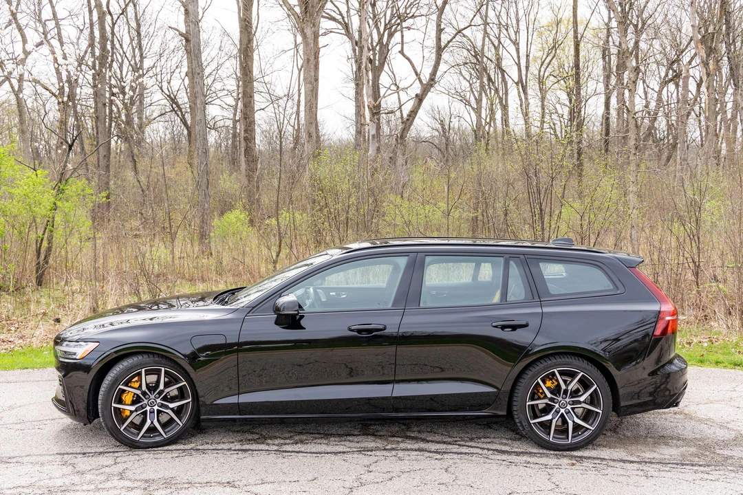 2020 Volvo V60 2nd Gen - Image 7 of 31