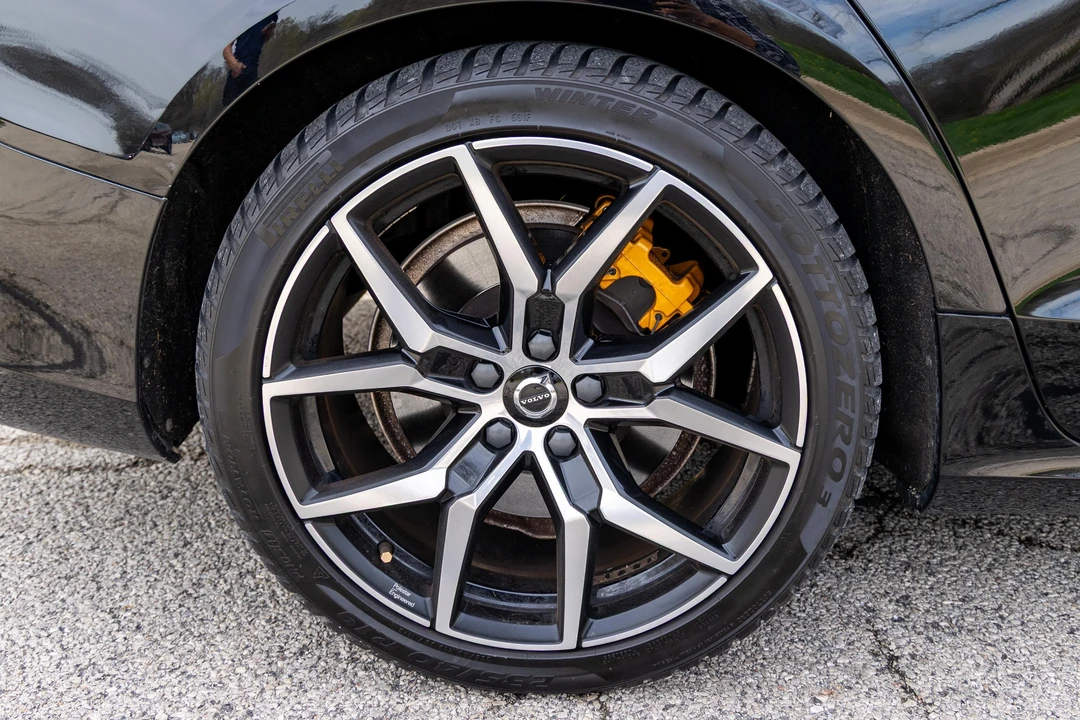 2020 Volvo V60 2nd Gen - Image 29 of 31