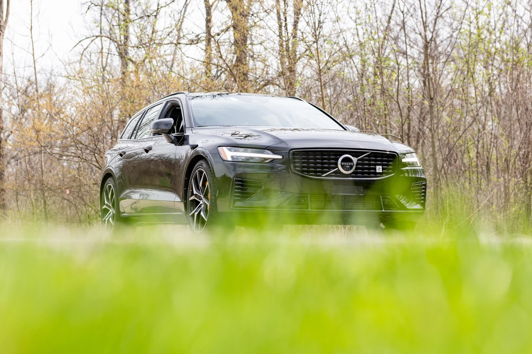 2020 Volvo V60 2nd Gen - Image 12 of 31