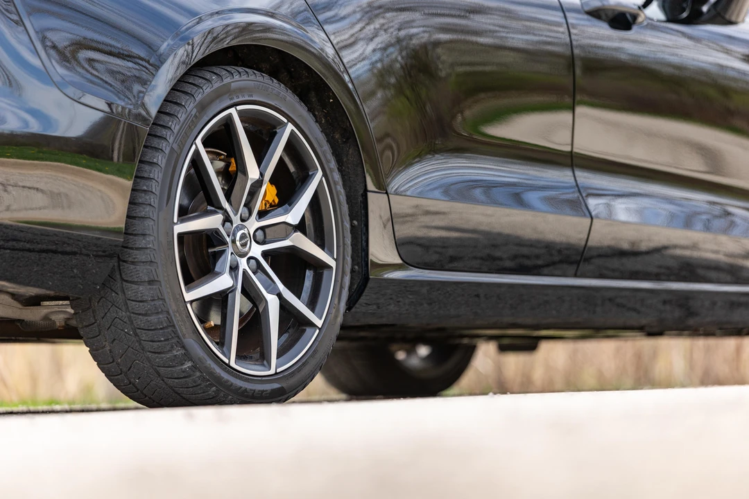 2020 Volvo V60 2nd Gen - Image 22 of 31