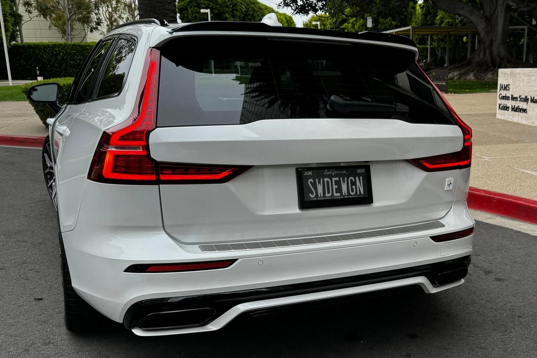 2020 Volvo V60 2nd Gen - Image 5 of 31