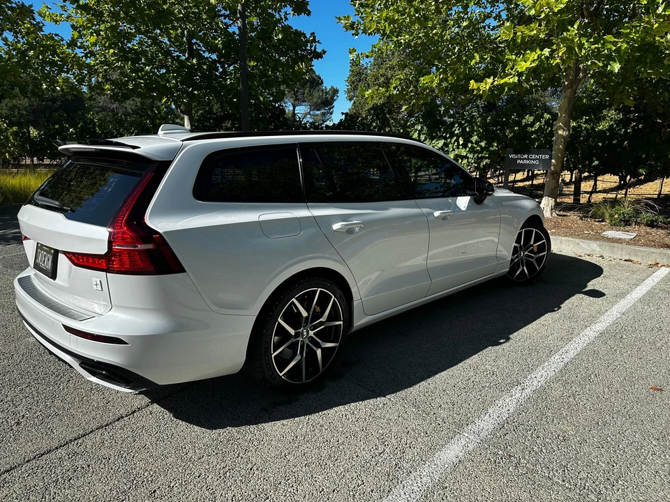 2020 Volvo V60 2nd Gen - Image 28 of 31