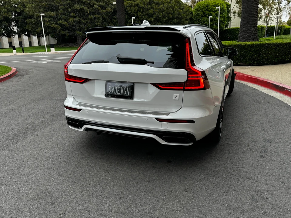 2020 Volvo V60 2nd Gen - Image 24 of 31