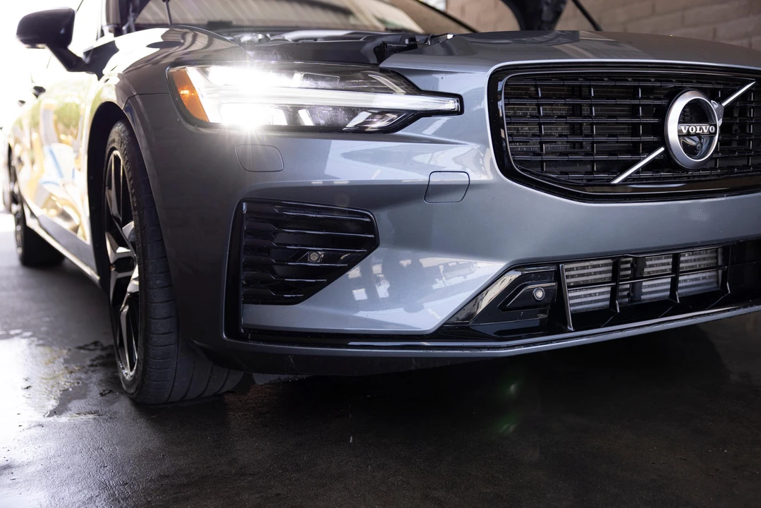 2020 Volvo V60 2nd Gen - Image 14 of 31