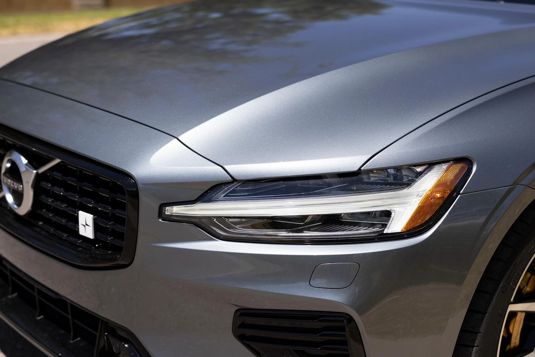 2020 Volvo V60 2nd Gen - Image 18 of 31