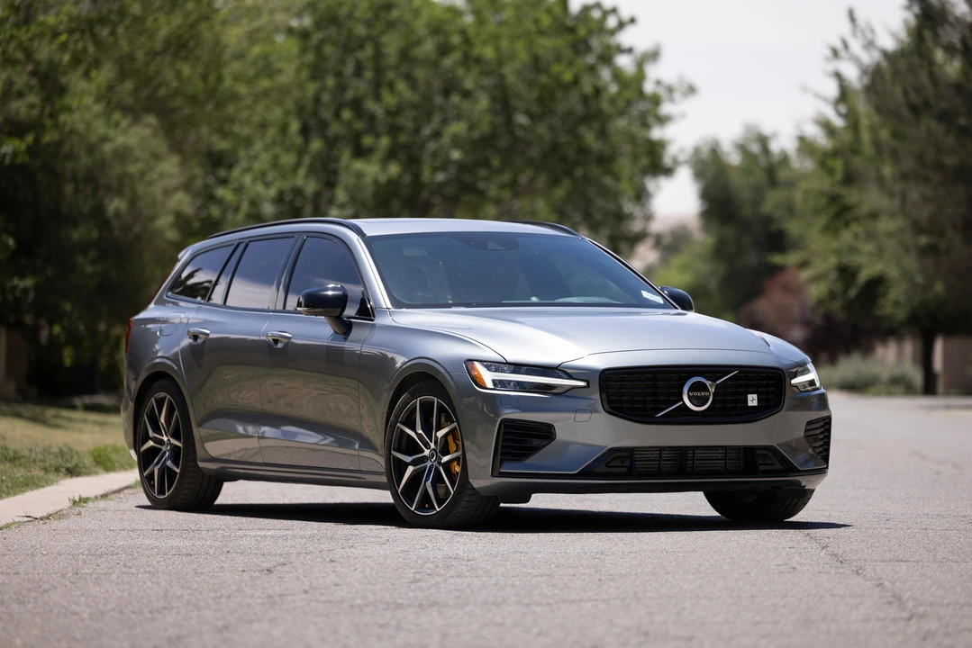 2020 Volvo V60 2nd Gen - Image 11 of 31
