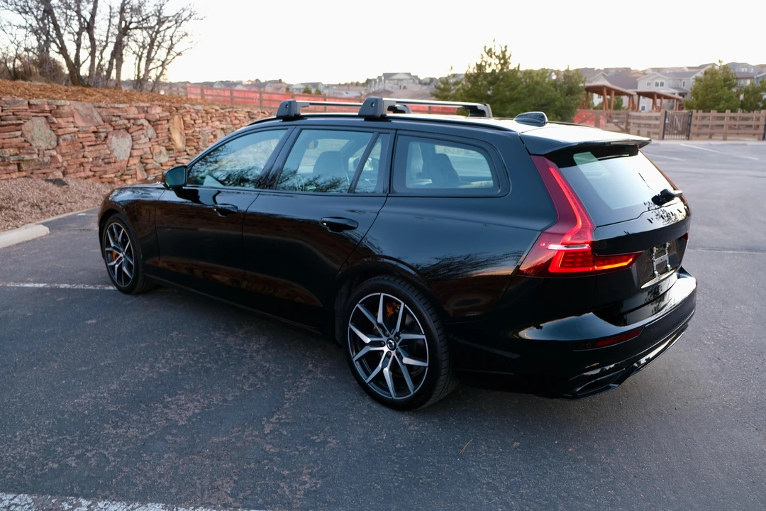 2020 Volvo V60 2nd Gen - Image 14 of 31