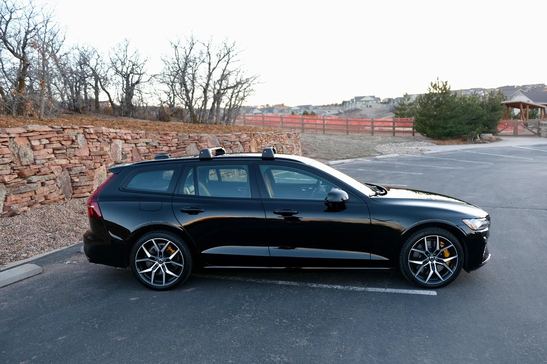 2020 Volvo V60 2nd Gen - Image 24 of 31