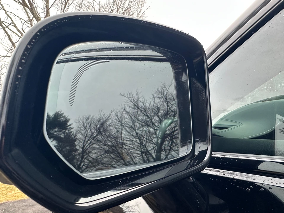 2020 Volvo V60 2nd Gen - Image 21 of 31