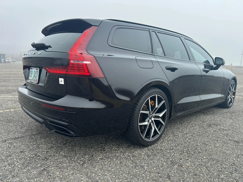 2020 Volvo V60 2nd Gen - Image 14 of 31