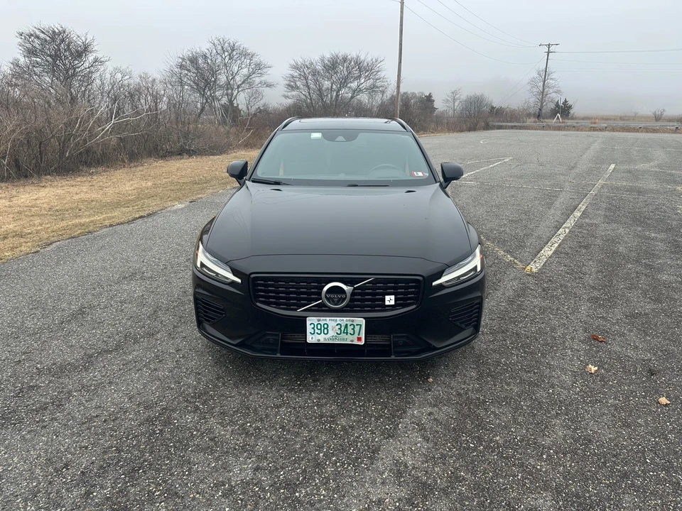 2020 Volvo V60 2nd Gen - Image 6 of 31