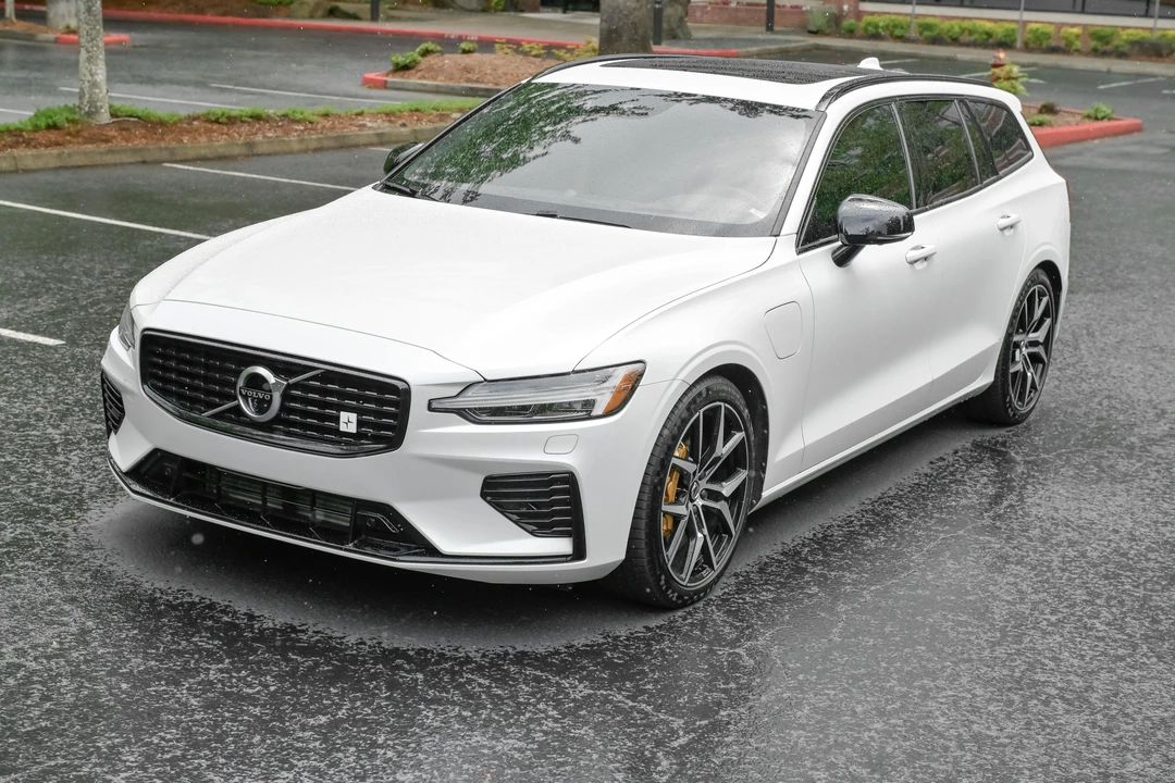 2020 Volvo V60 2nd Gen - Image 19 of 31