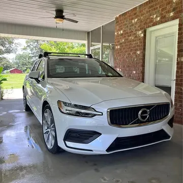 2020 Volvo V60 T5 Momentum