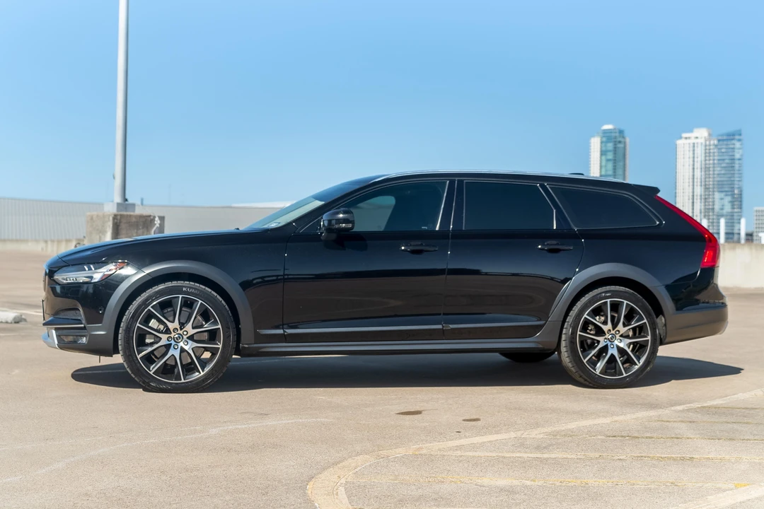 2020 Volvo V90 - Image 6 of 31