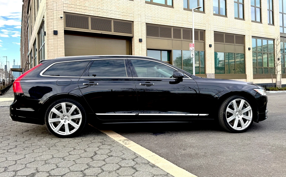 2020 Volvo V90 - Image 16 of 31