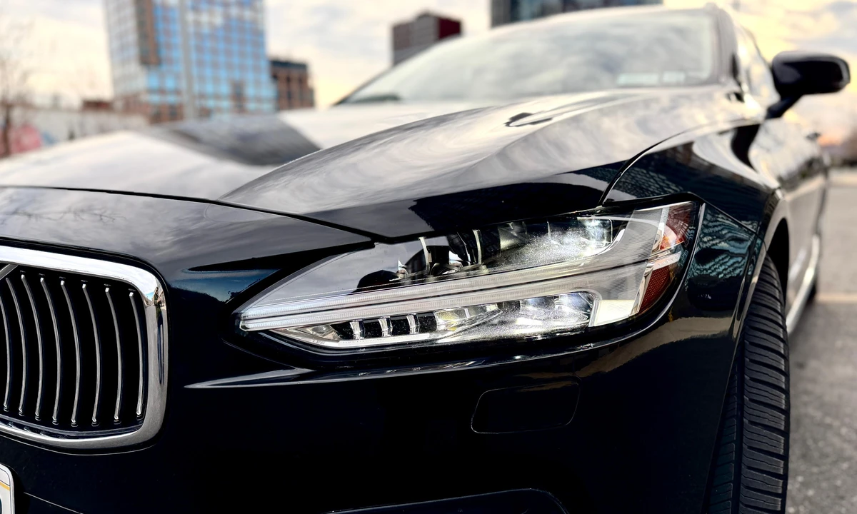 2020 Volvo V90 - Image 21 of 31