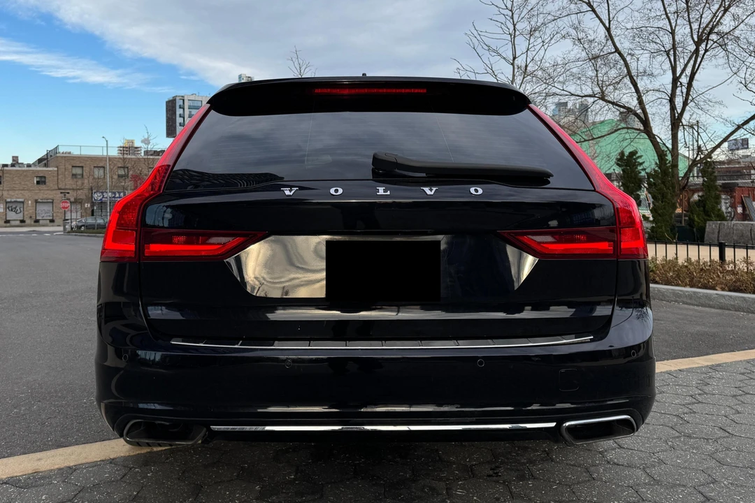 2020 Volvo V90 - Image 5 of 31