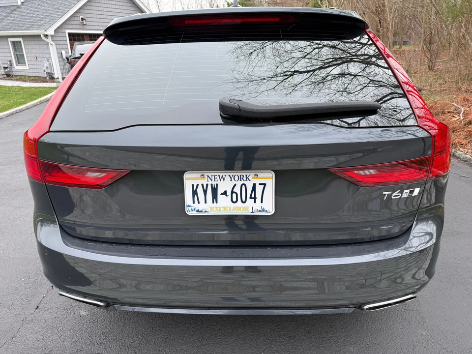 2020 Volvo V90 - Image 11 of 31