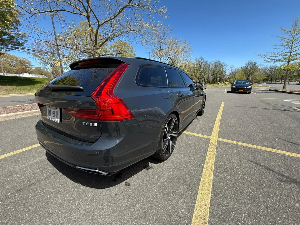 2020 Volvo V90 - Image 13 of 31