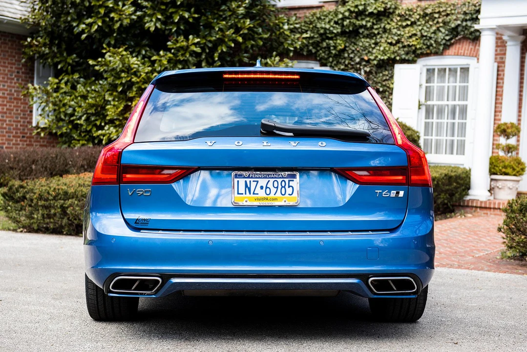2020 Volvo V90 - Image 5 of 31