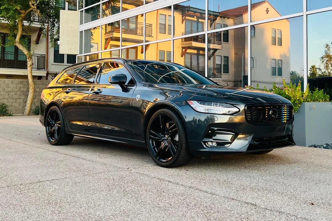 2020 Volvo V90 - Image 18 of 31