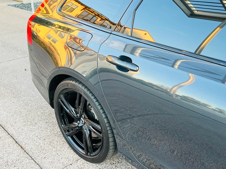 2020 Volvo V90 - Image 29 of 31