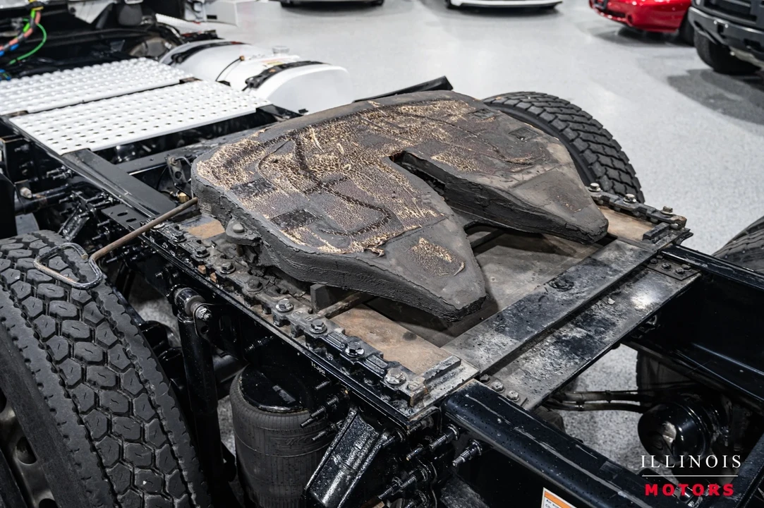 2020 Volvo - Image 21 of 21