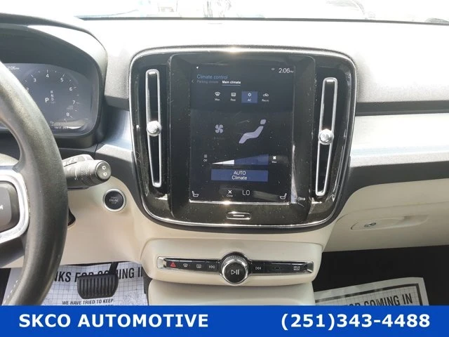 2020 Volvo XC40 - Image 16 of 20