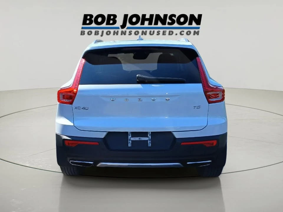 2020 Volvo XC40 - Image 5 of 20