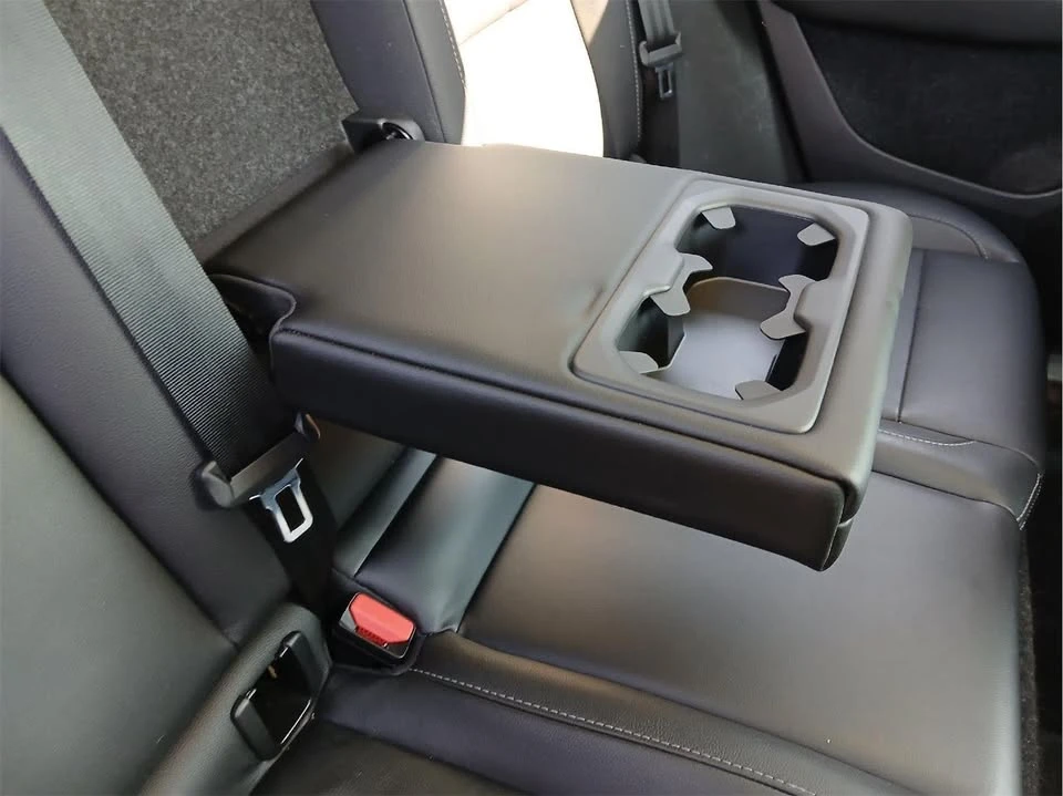 2020 Volvo XC40 - Image 16 of 20
