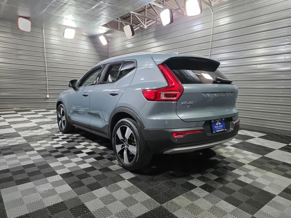 2020 Volvo XC40 - Image 7 of 12