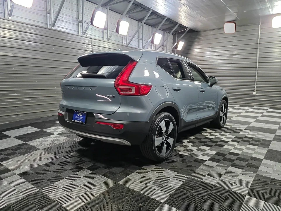 2020 Volvo XC40 - Image 5 of 12