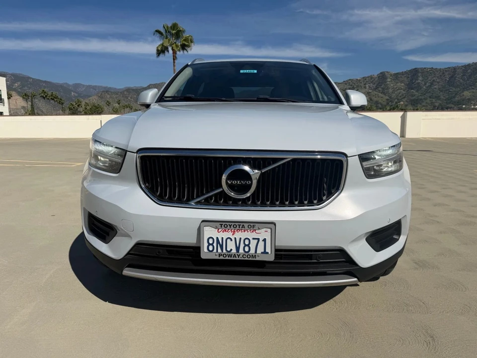 2020 Volvo XC40 - Image 8 of 20
