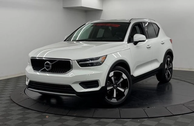 2020 Volvo XC40 - Image 3 of 31