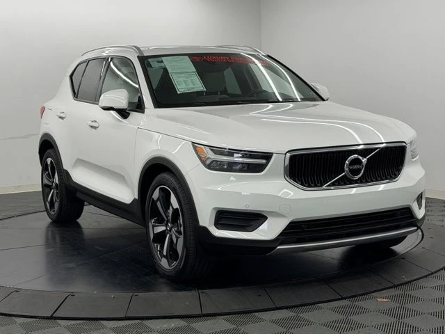 2020 Volvo XC40 - Image 8 of 31