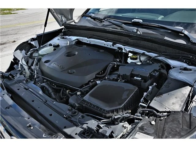 2020 Volvo XC40 - Image 19 of 21