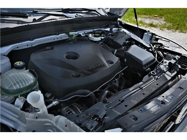2020 Volvo XC40 - Image 20 of 21