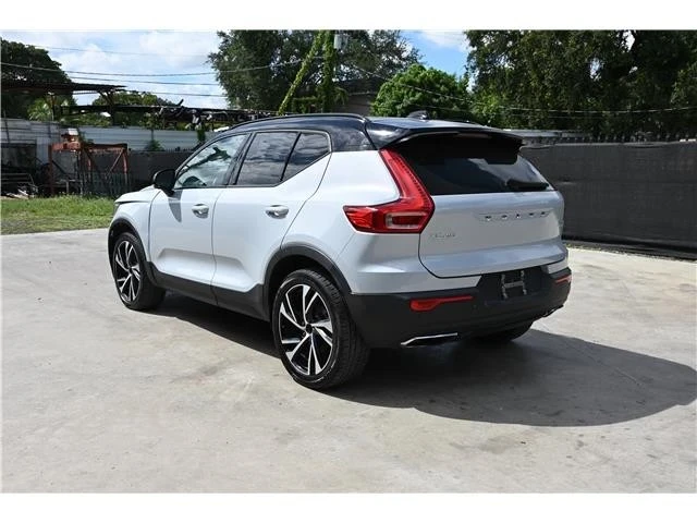 2020 Volvo XC40 - Image 3 of 21