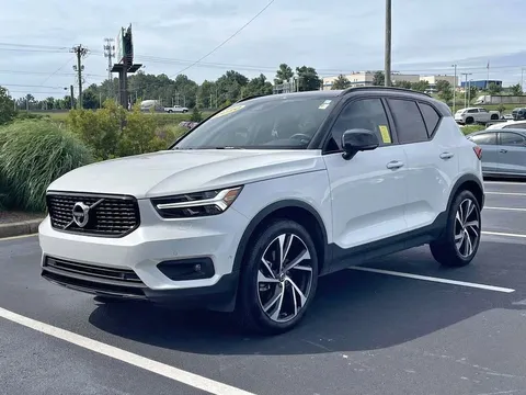 2020 Volvo XC40 T5 AWD R-Design - O20524A