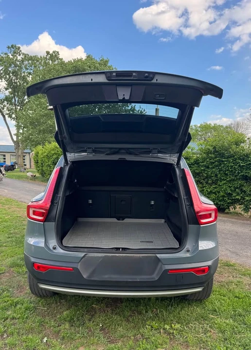 2020 Volvo XC40 - Image 6 of 9