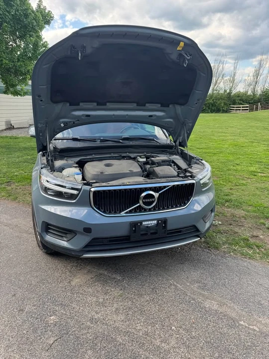 2020 Volvo XC40 - Image 5 of 9
